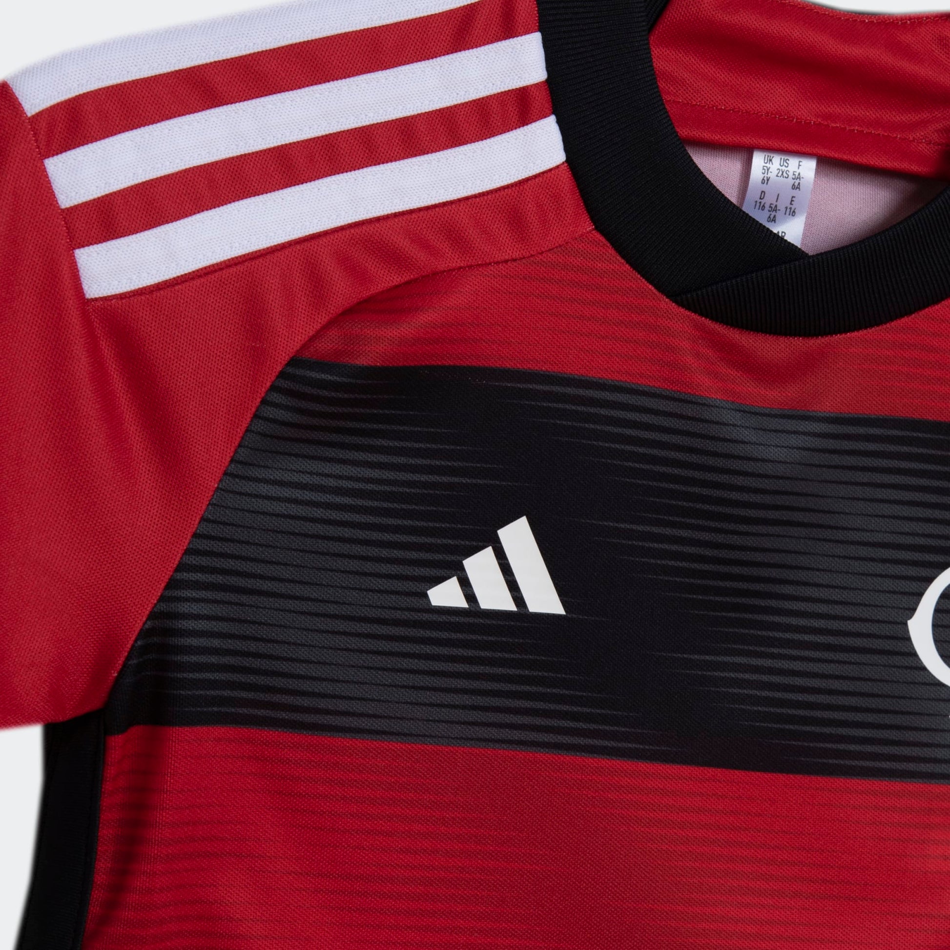 conjunto-infantil-flamengo-criança-short-camisa-preto-vermelho-home-2024conjunto-infantil-flamengo-criança-short-camisa-preto-vermelho-home-2024
