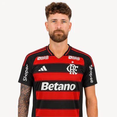 LÉO PEREIRA            4