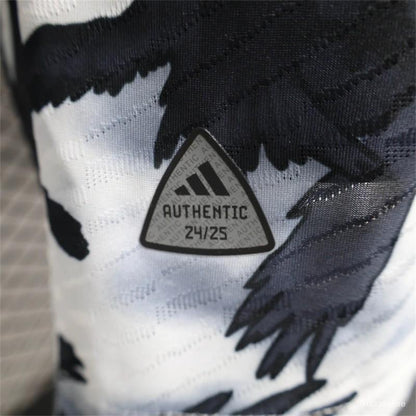 Camisa Japão 24/25 Edição Especial Naruto Versão Jogador - Itachi