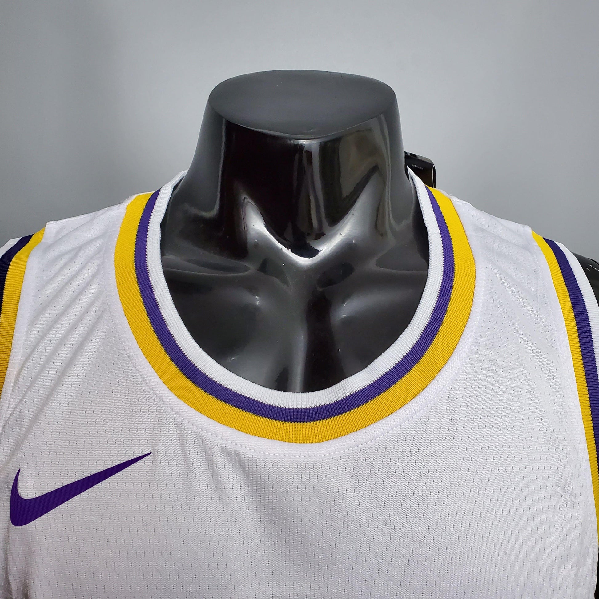 Regata NBA Los Angeles Lakers - LeBron James #23 NCR White - ResPeita Sports