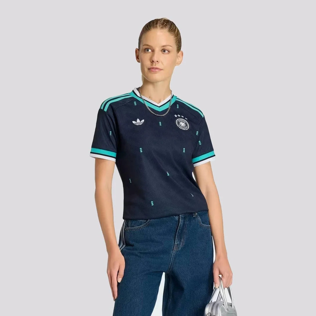 Camisa Alemanha II 2026/2027 Torcedor Feminina