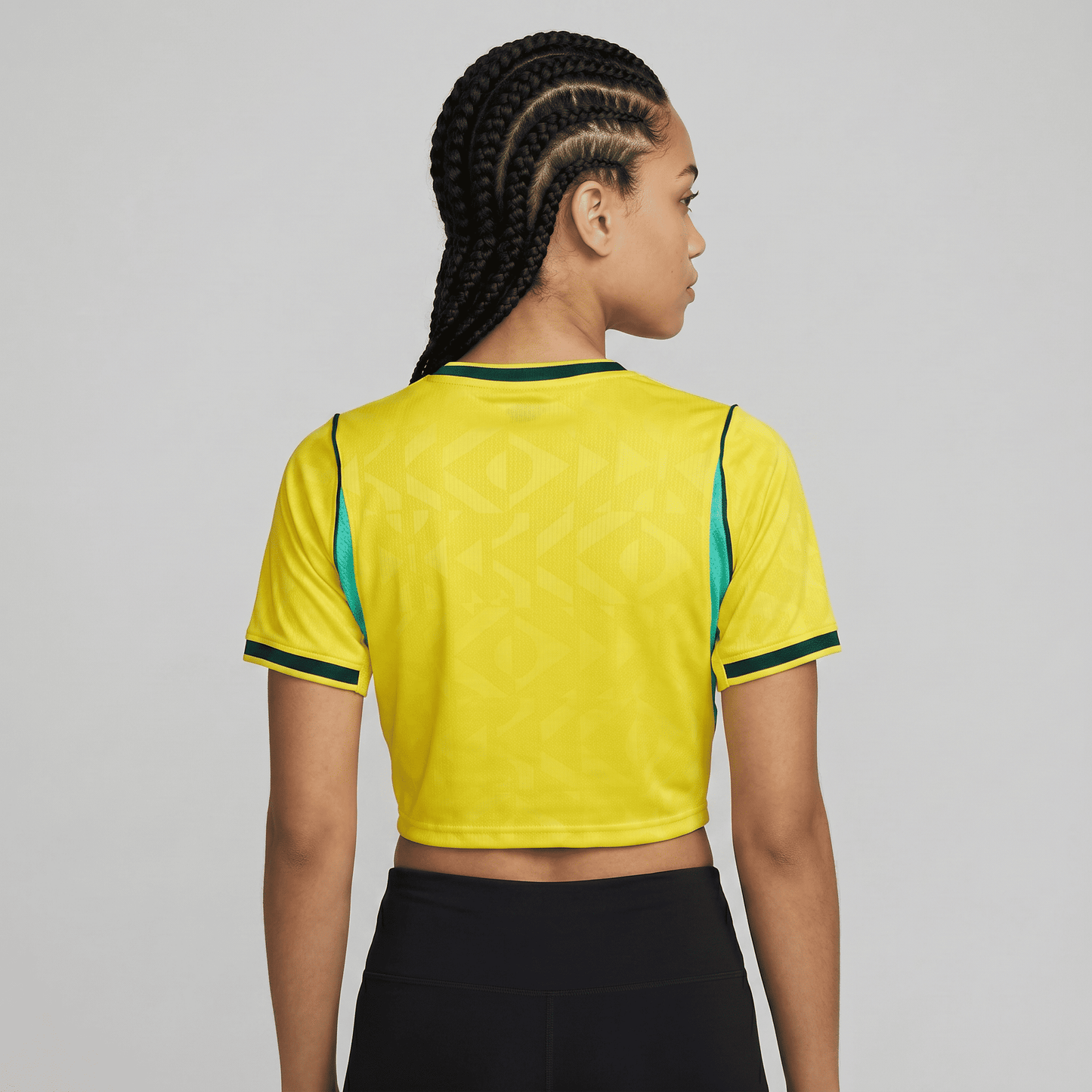 Crop Top Brasil Manga 2026