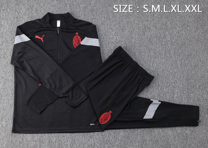 Conjunto Treino Milan Ziper Curto Preto 2023/24